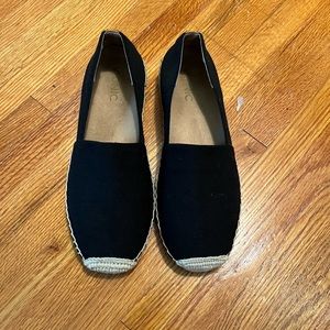 VIONIC Black Espadrilles